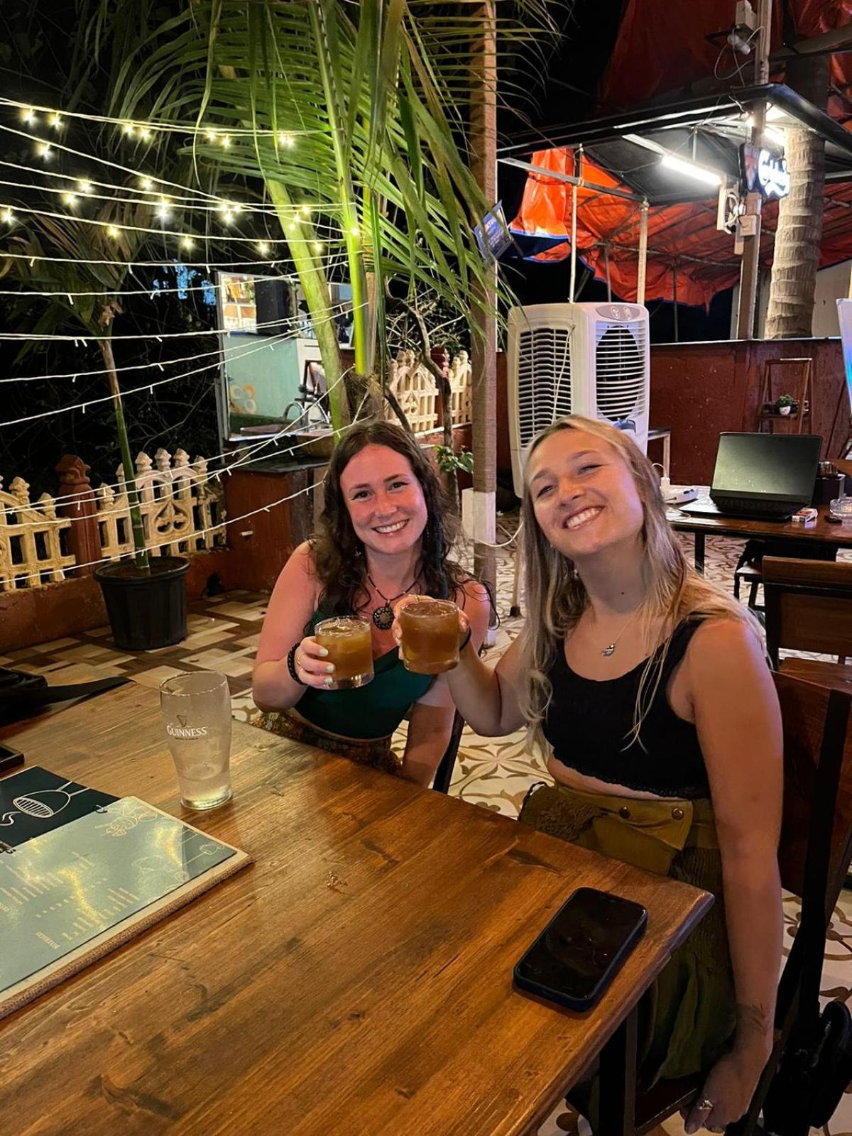 Kaabo Hostel Vagator Ngoại thất bức ảnh